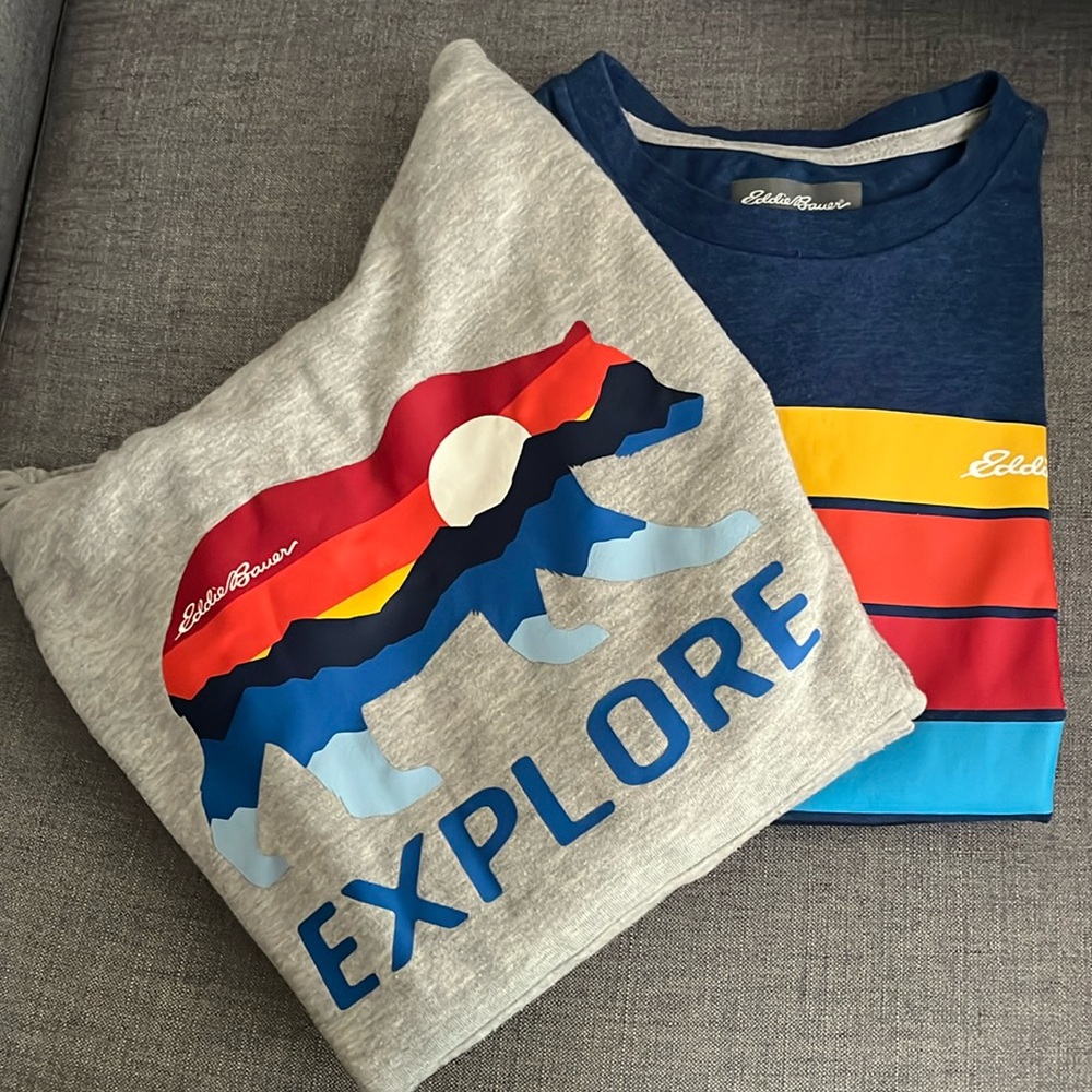 Eddie Bauer Boys Bundle of Hoodie and Short Sleeve t-shirt size M (10-12)